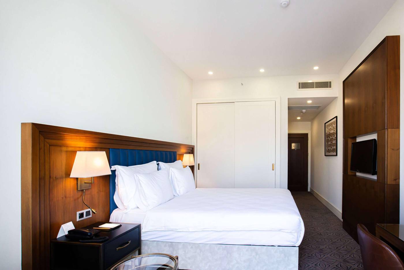 Ramada-Plaza-By-Wyndham-Istanbul-Sultanahmet-Room-35