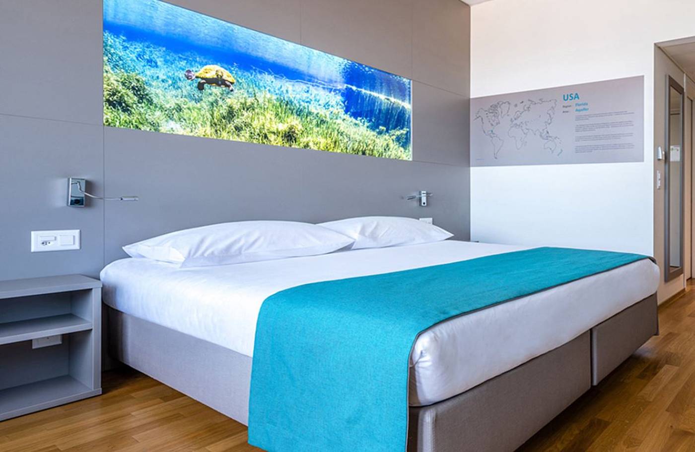 Aquatis Hotel-Switzerland-Lausanne-Room-10