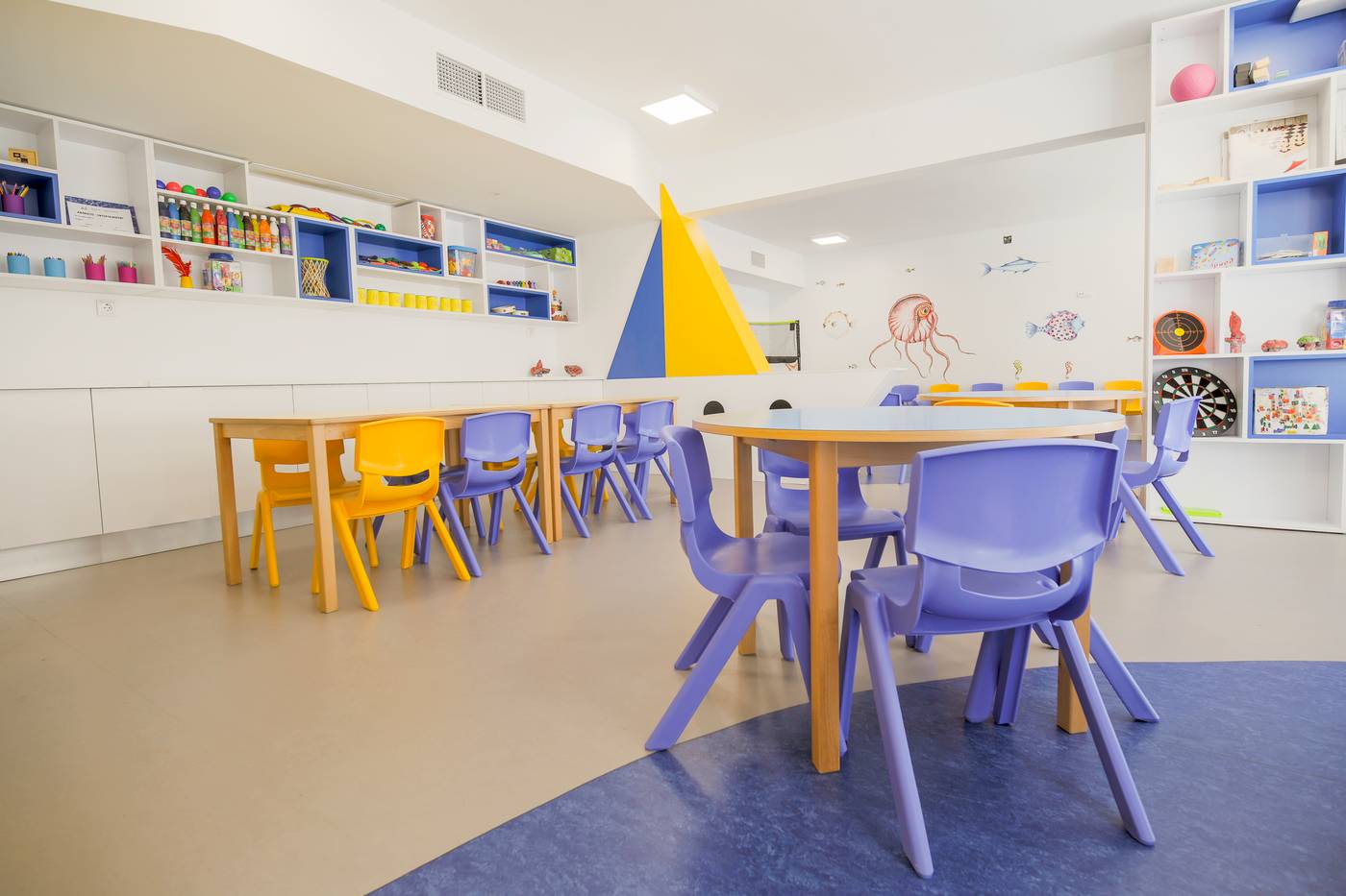 Augustus-Hotel-Sports-and-Entertainment-60