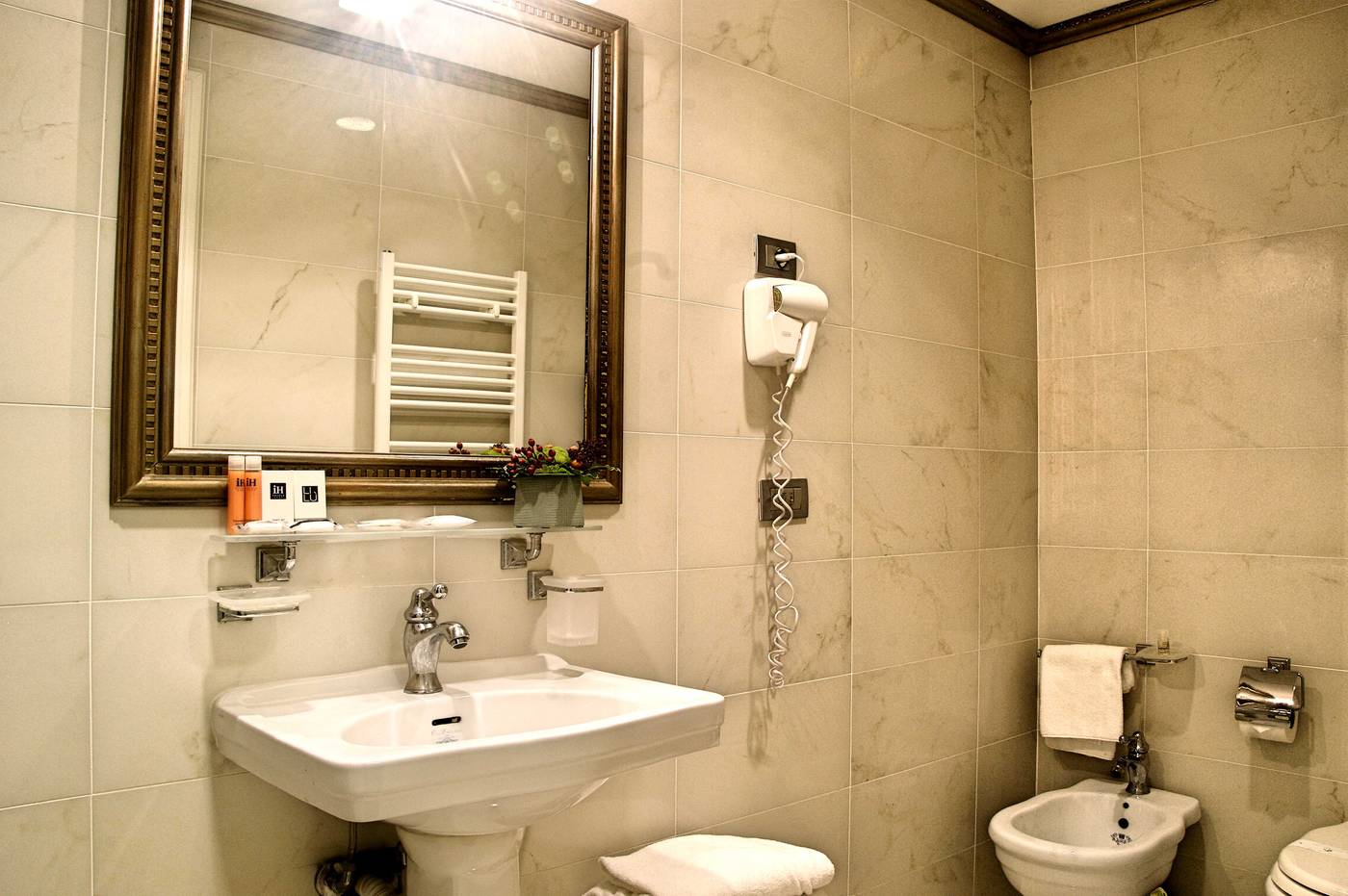 IH-Hotels-Milano-Puccini-Room-19