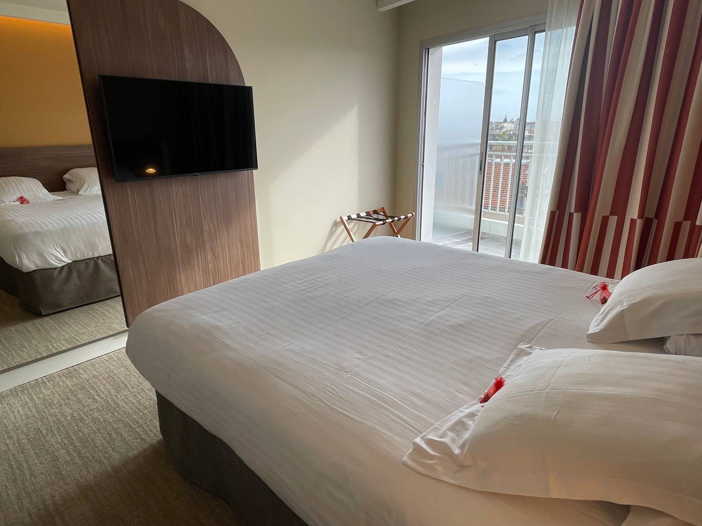 Hotel-Abrial-Cannes-Centre-Room-15