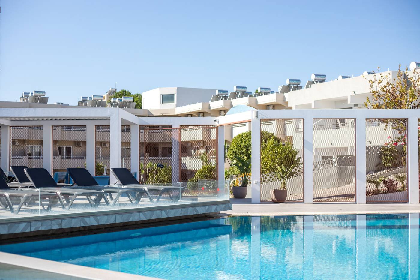 Hillside-Studios-Pool-3