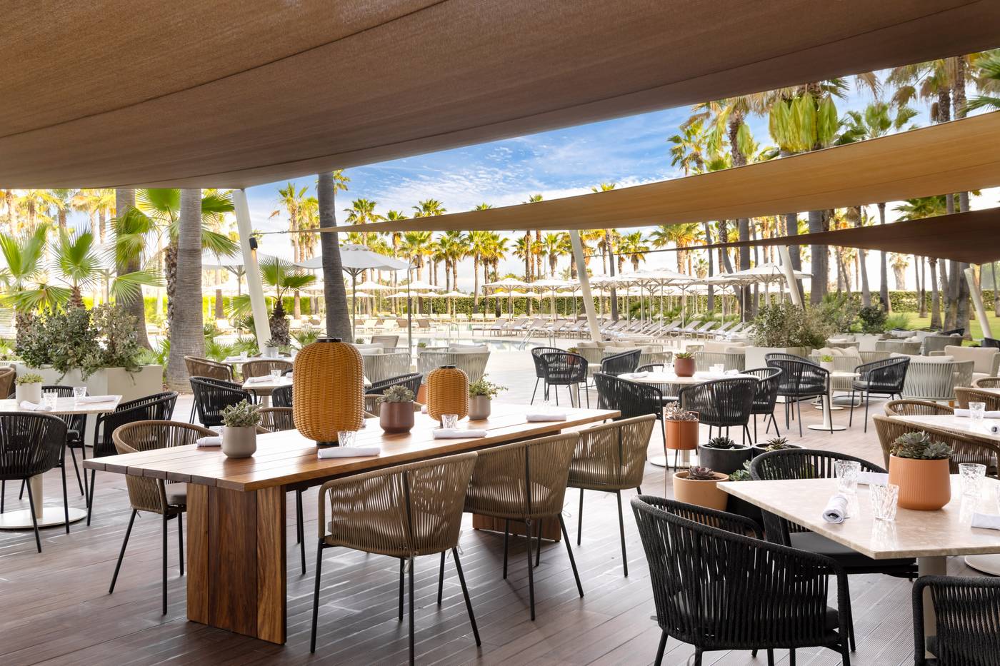 NAU-Salgados-Palace-Restaurant-13