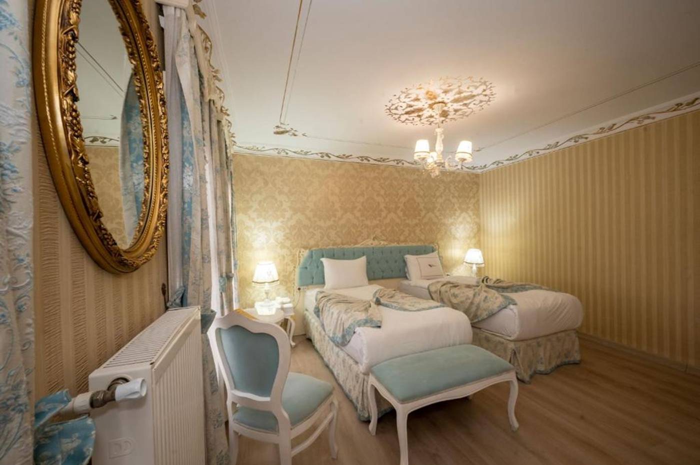 Kupeli-Palace-Room-16