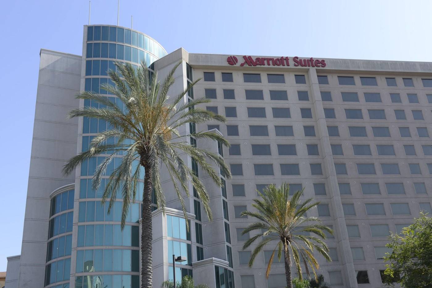 Anaheim-Marriott-Suites-General-view-8