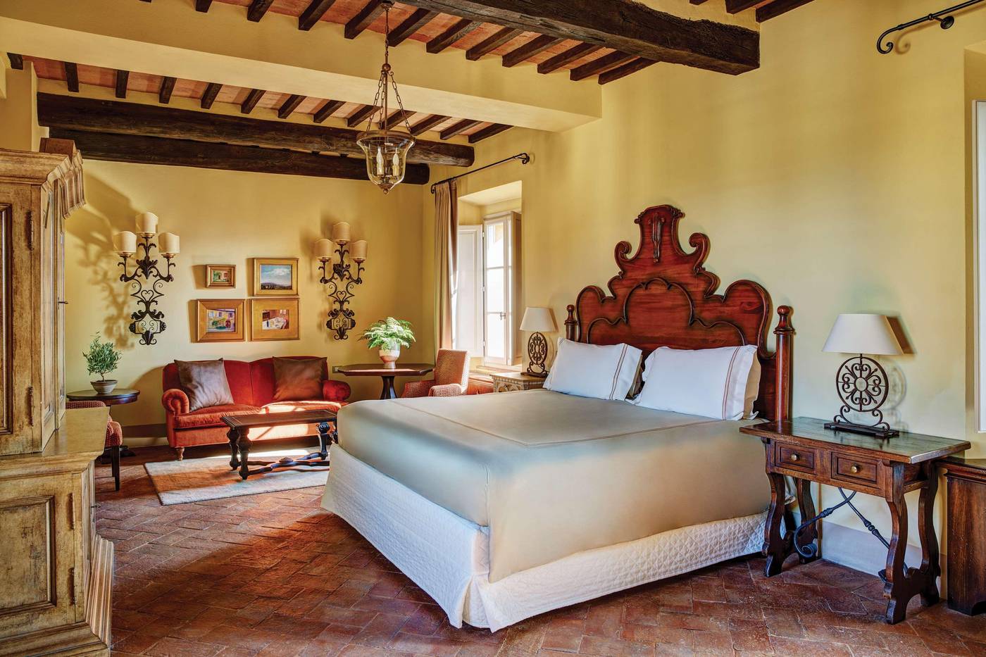 Castello-Di-Casole--A-Belmond-Hotel--Tuscany-Room-30