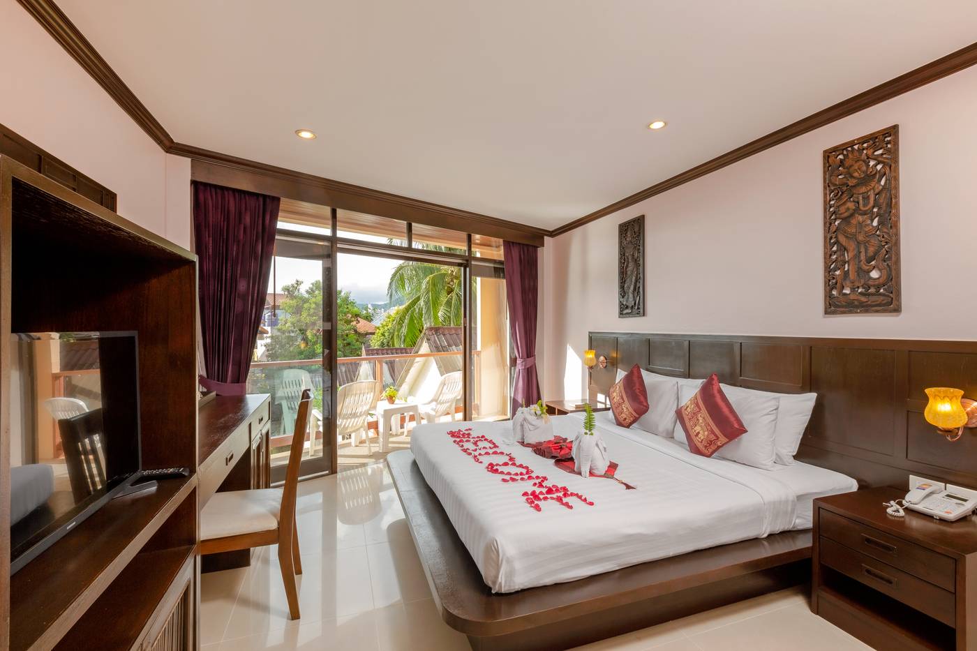 Club-Bamboo-Boutique-Resort---Spa-Room-28