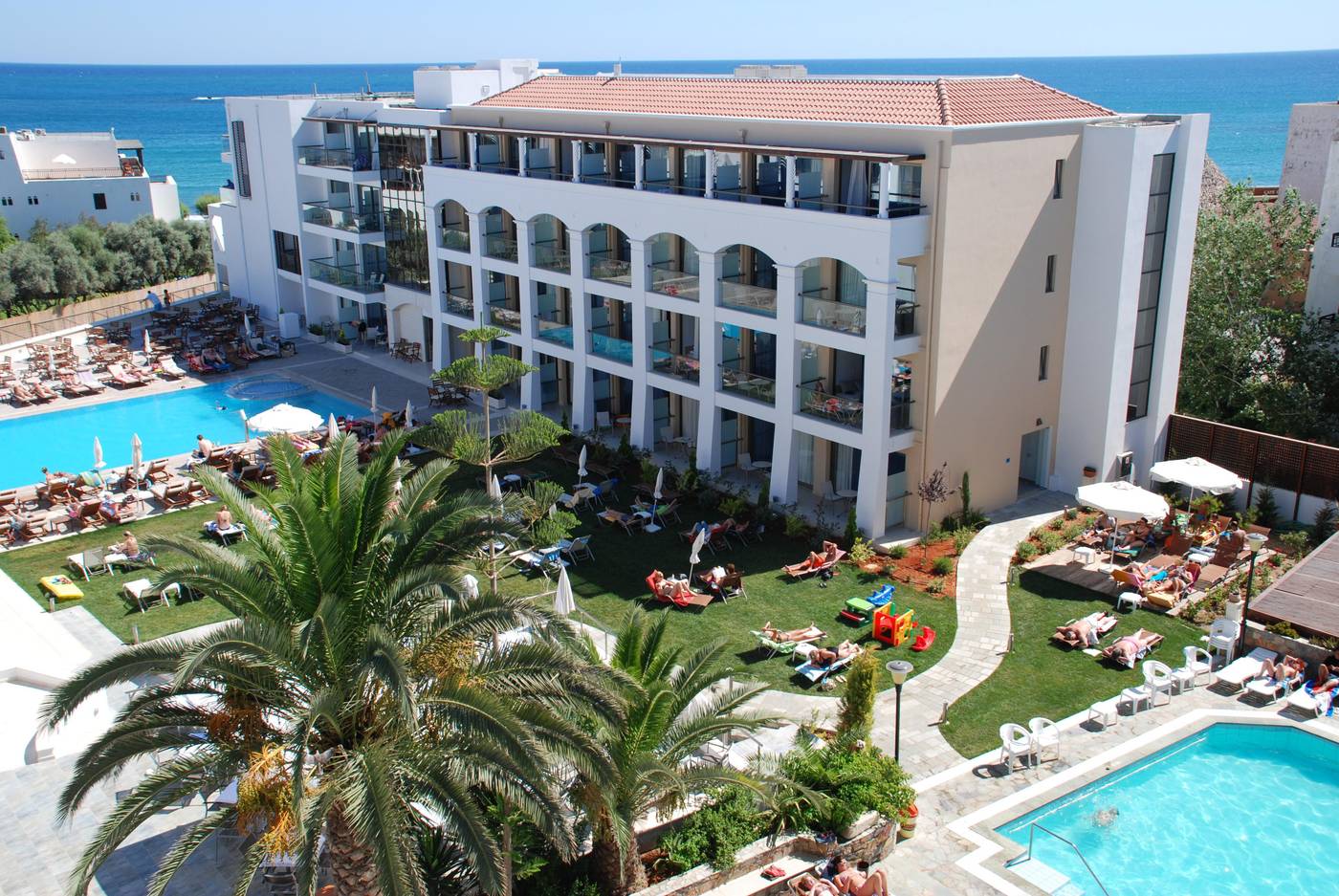 Albatros-General-view-10