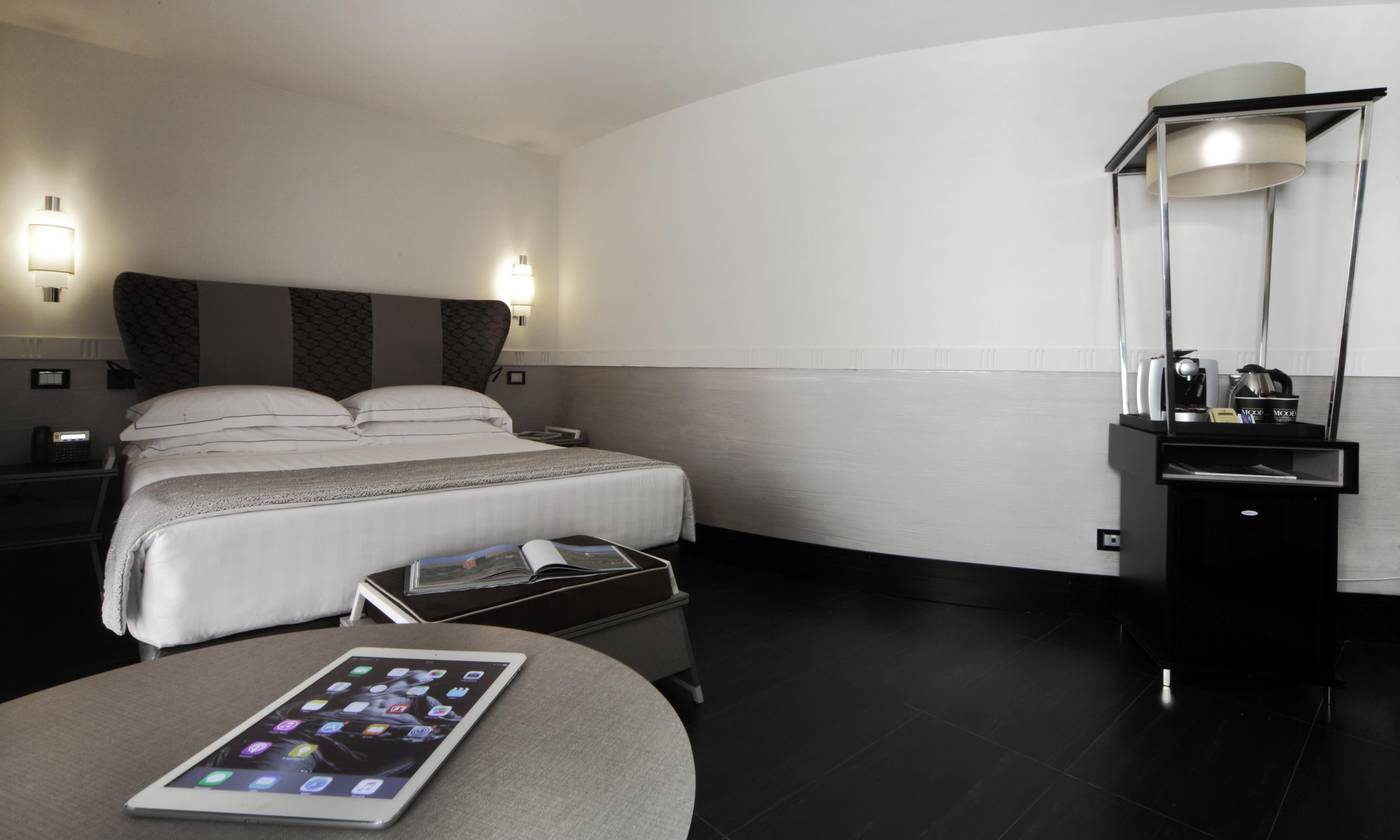 Unica-Suites-Roma-Room-29