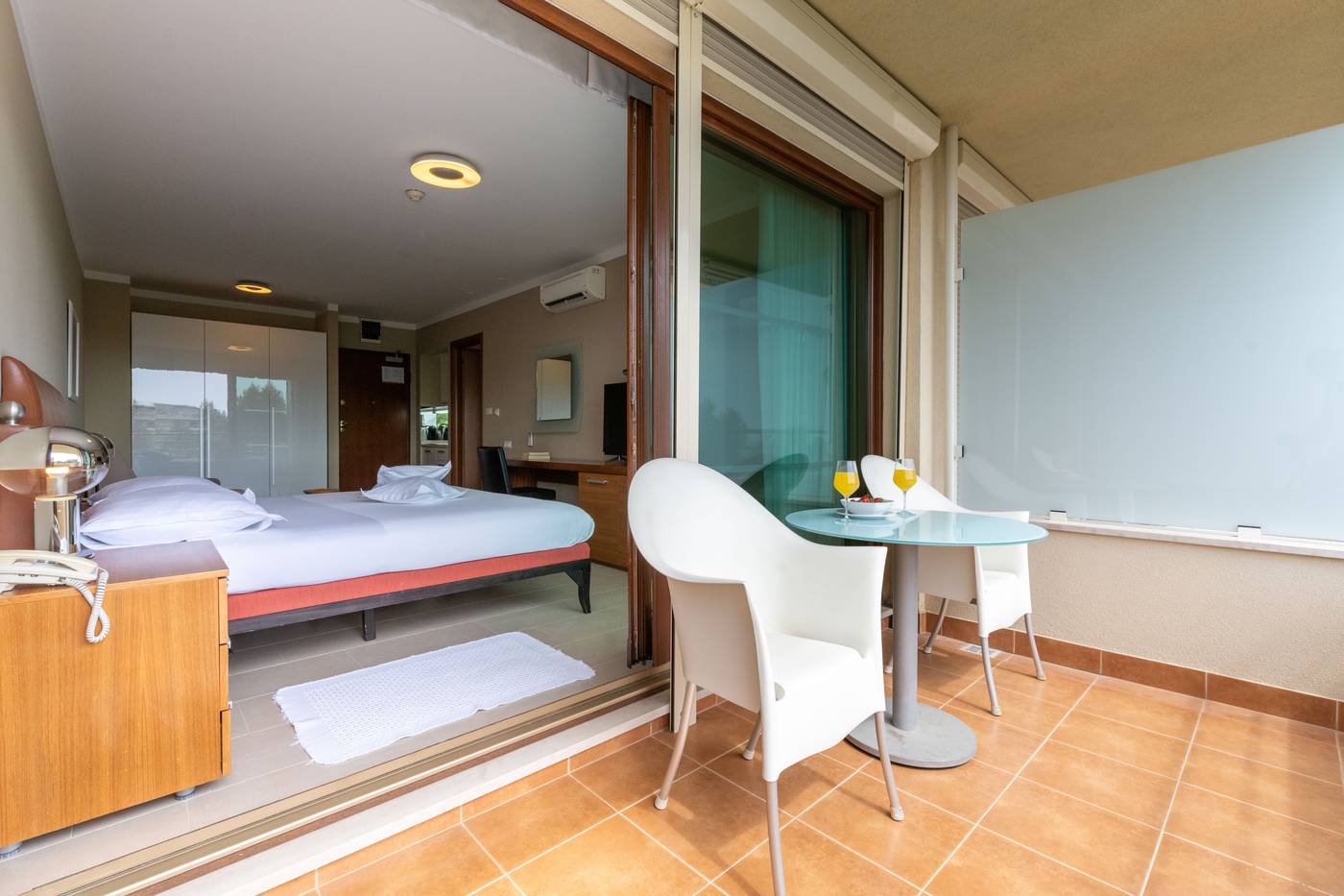 The-Residence-Room-34