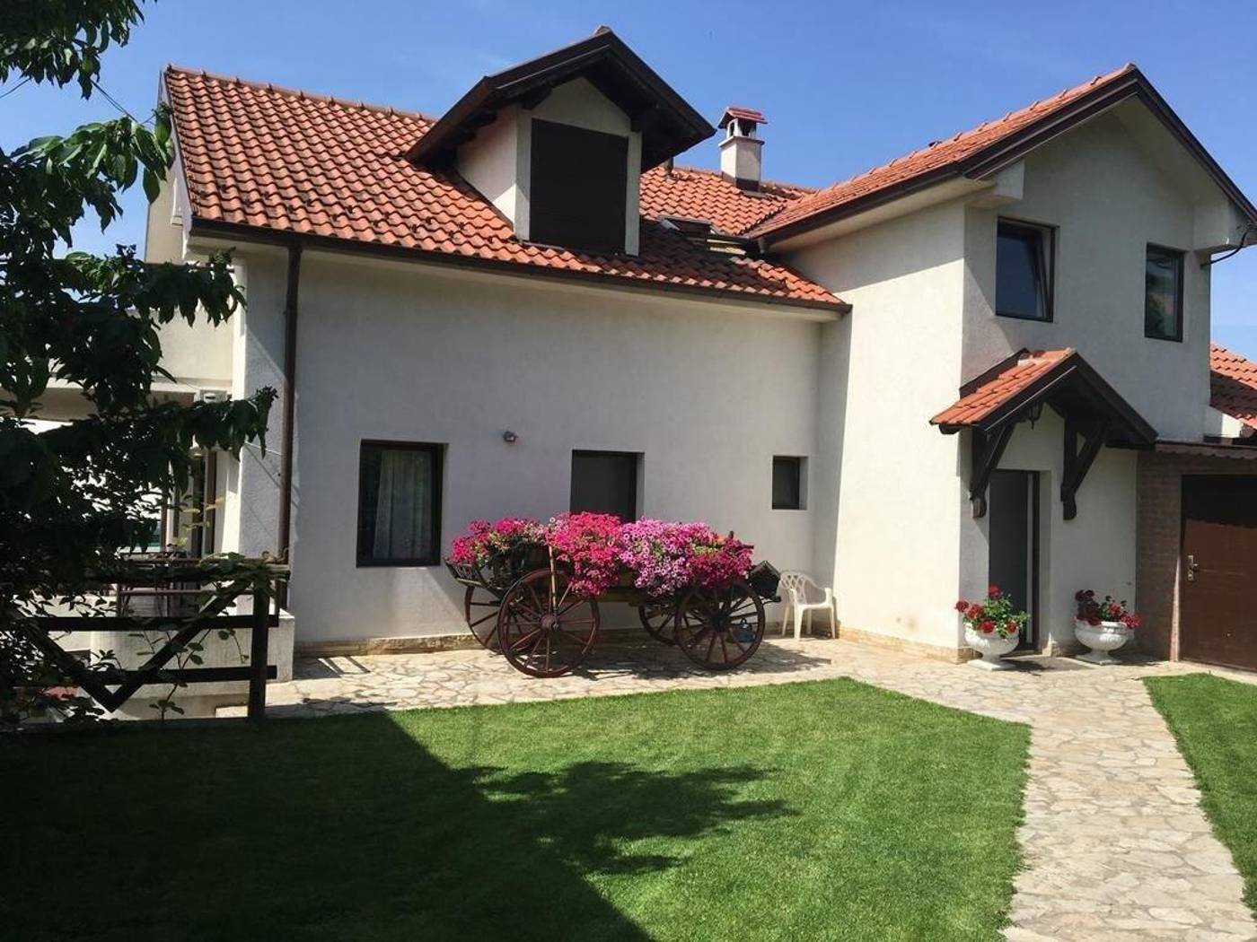 Green Set-Serbia-BELGRADE-General view-1