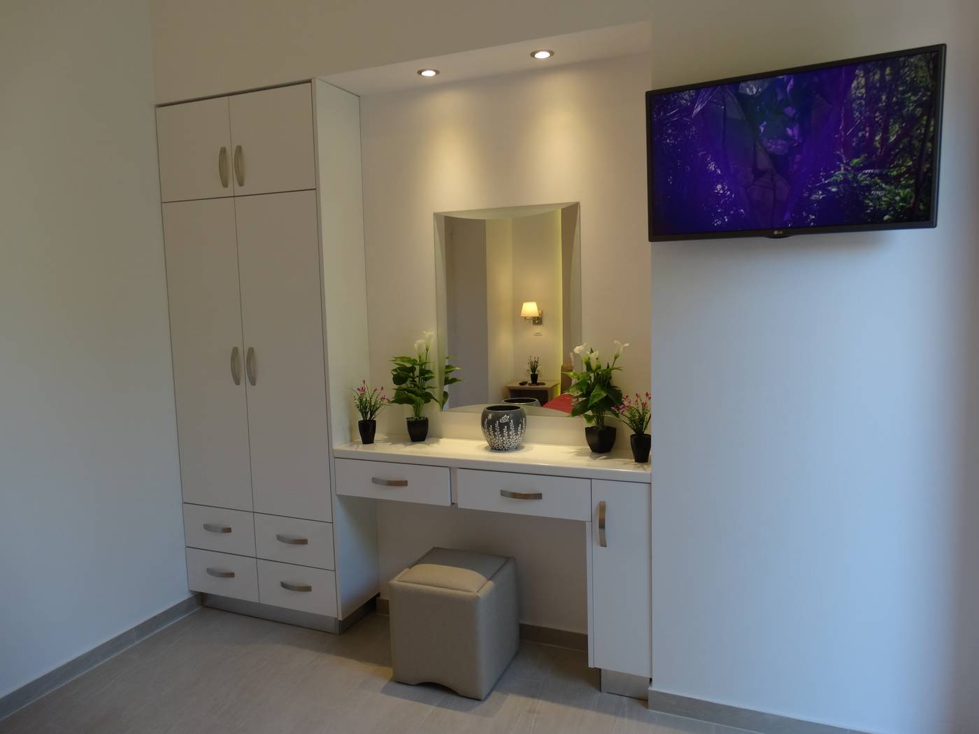 Makis-Apartments-Room-51