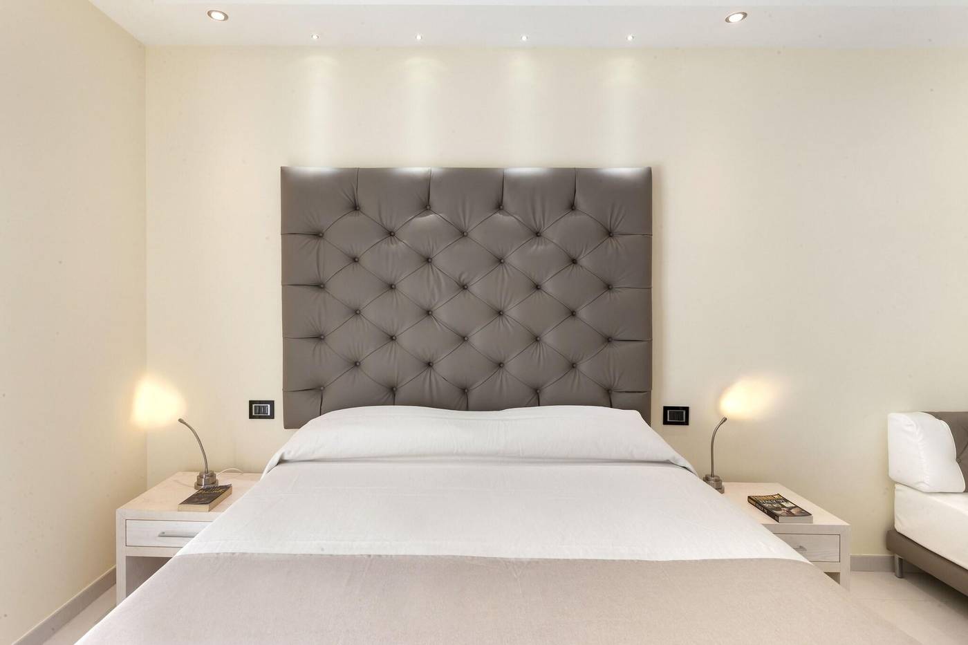 Palazzo-Abagnale-Guest-House-Room-15