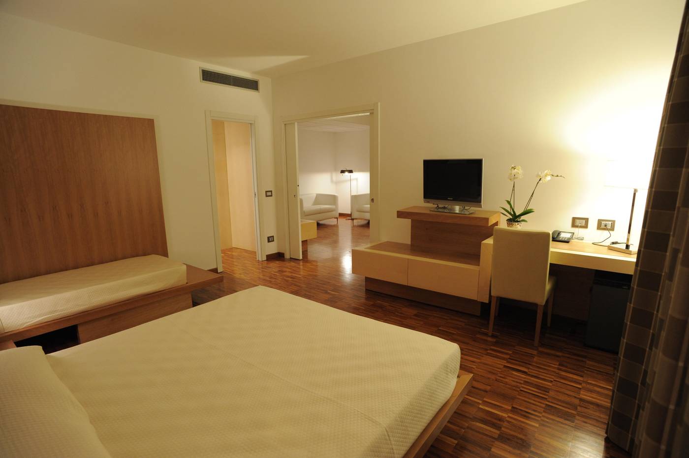 Eureka-Palace-Hotel-Spa-Resort-Room-13