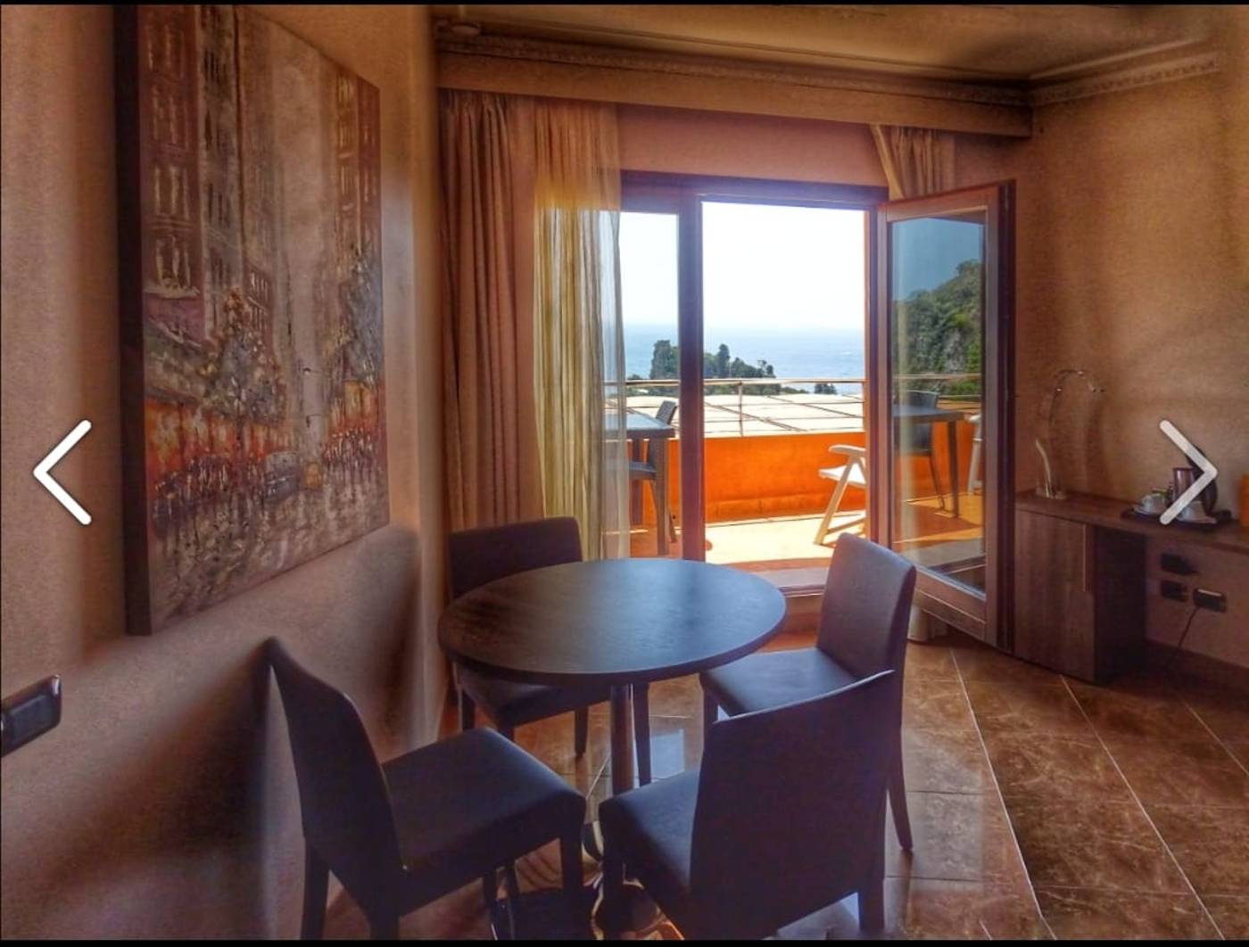 Panoramic-Hotel-Taormina-Room-16