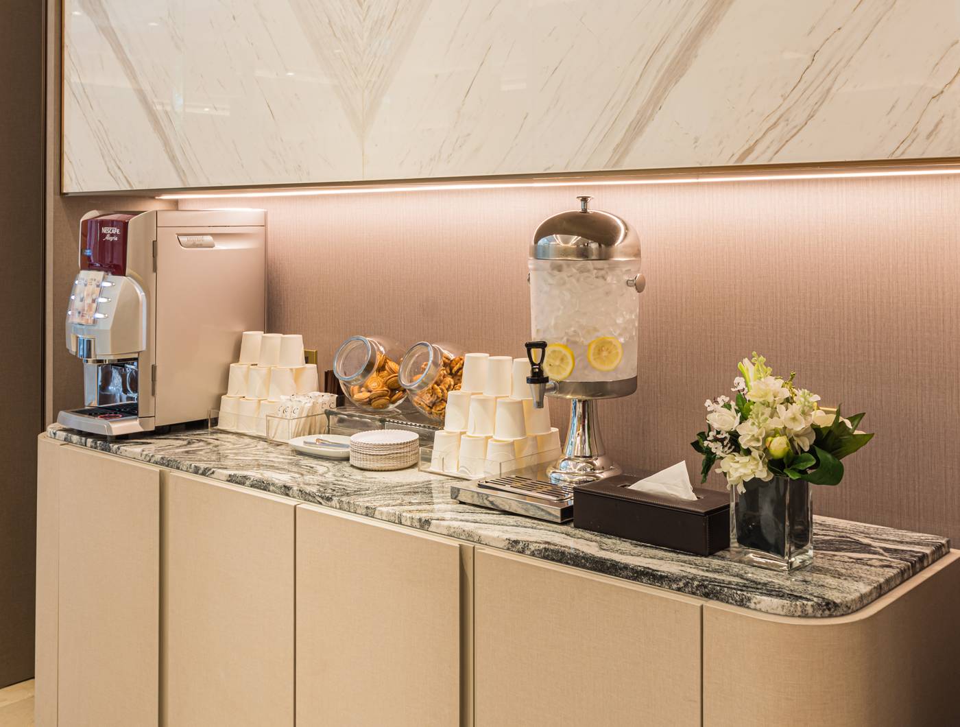 Centre Point Hotel Sukumvit 10-Thailand-BANGKOK-Lobby-8