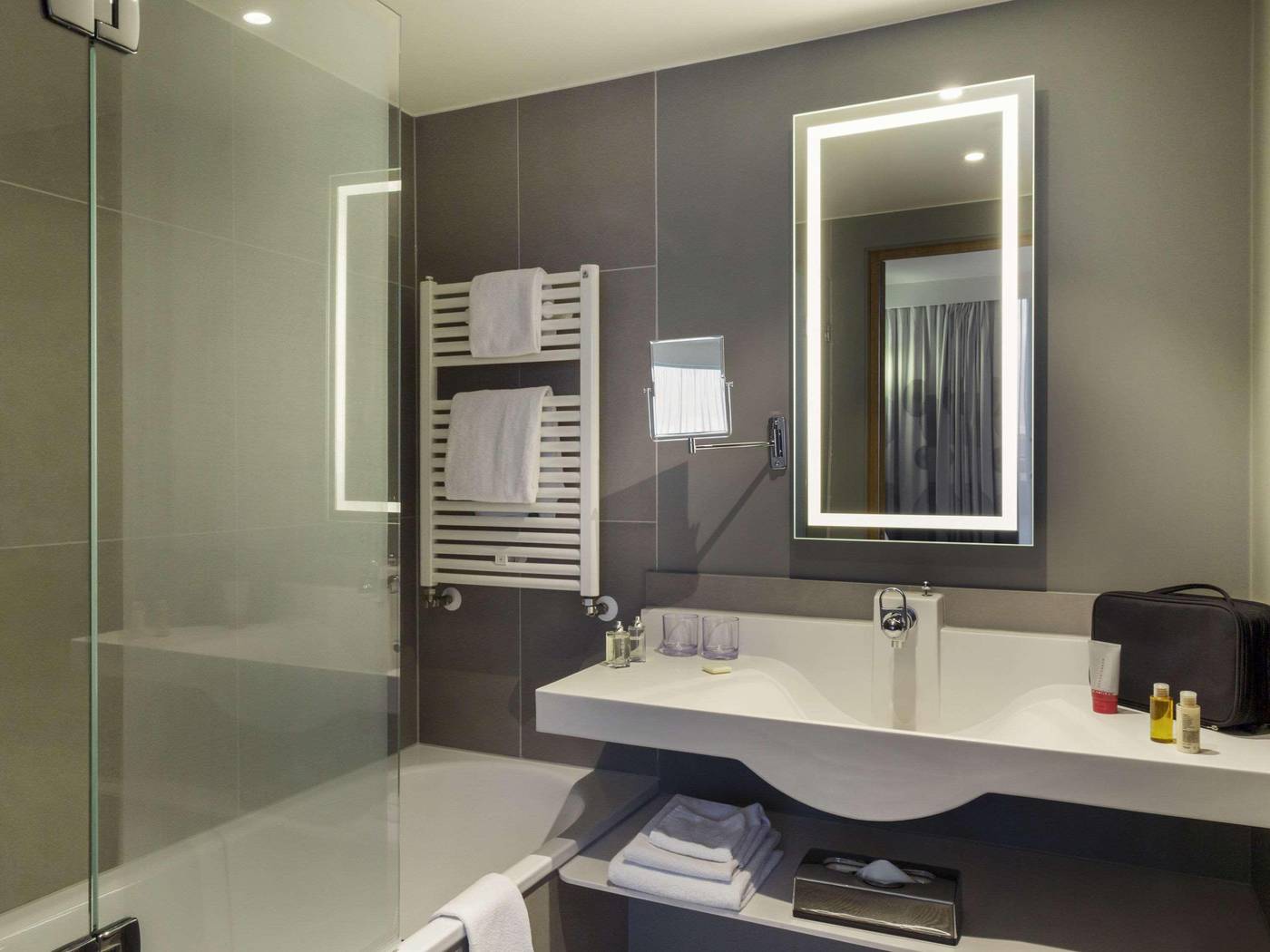 Novotel-Geneve-Centre-Room-22