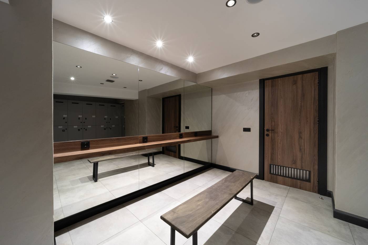 Orka-Royal-Sports-and-Entertainment-64