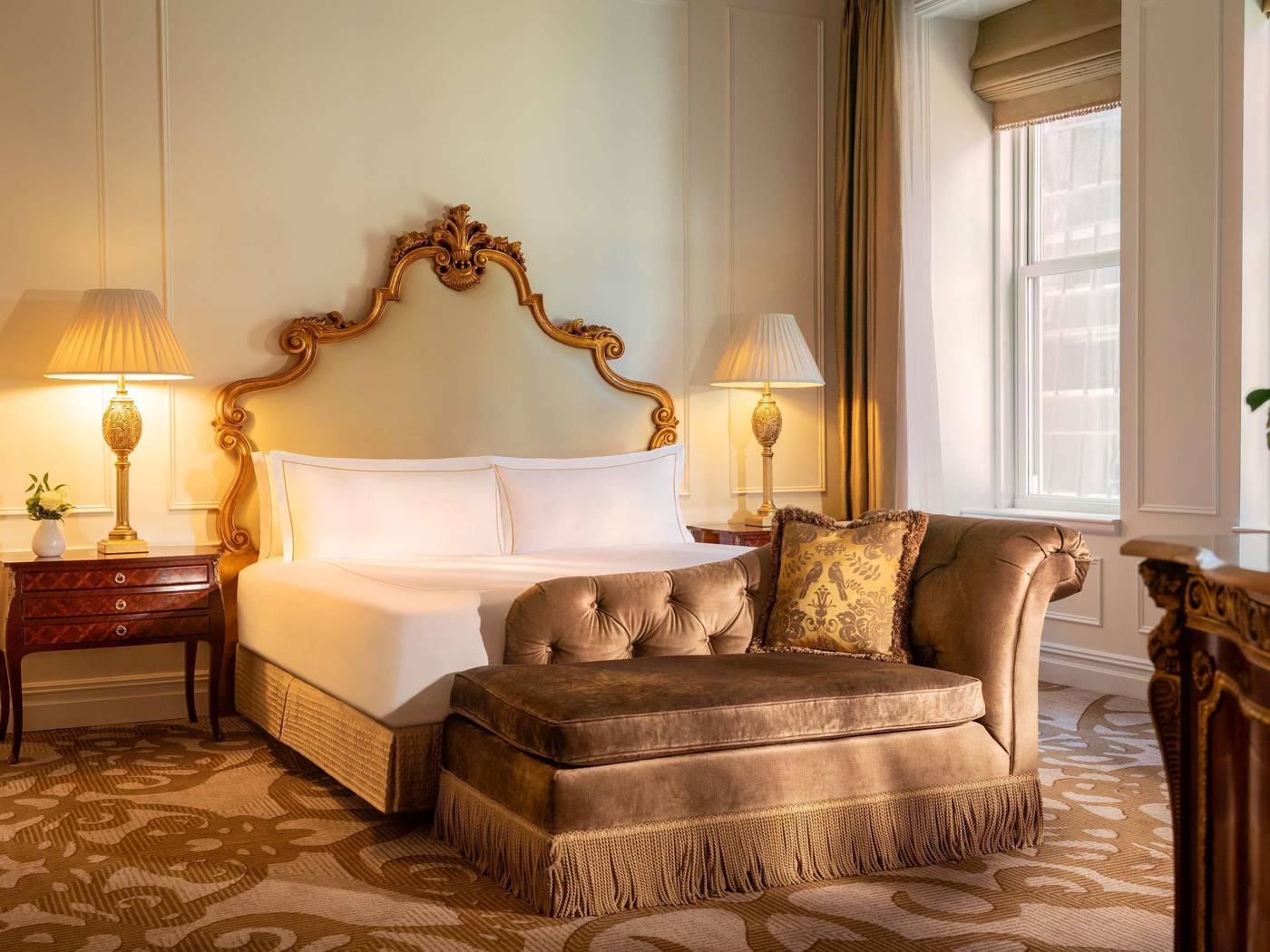 The-Plaza-Hotel-Room-47
