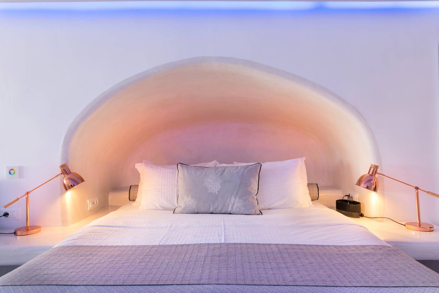 Secret-Legend-Suites-Room-21