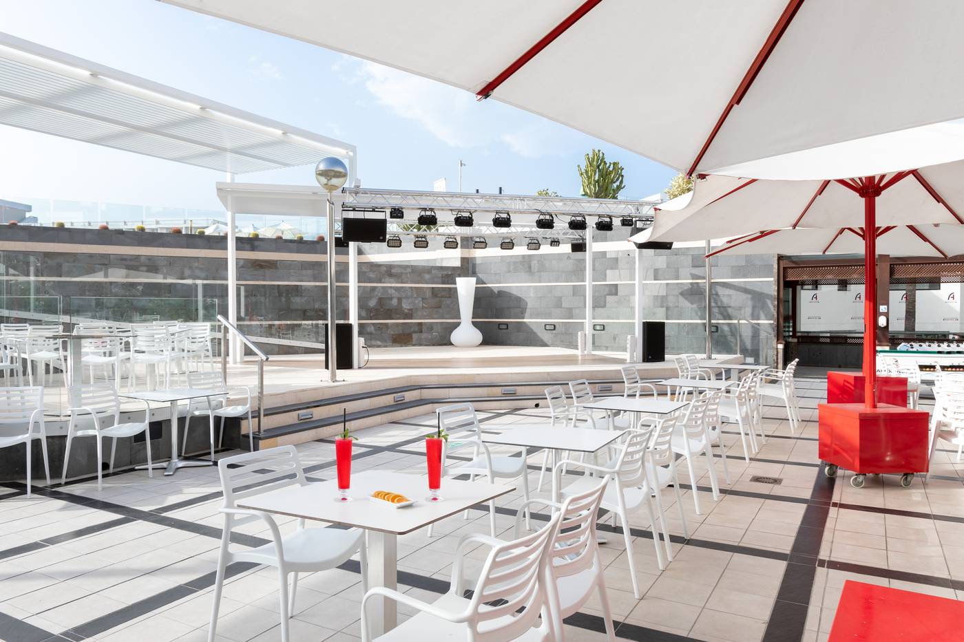 Alexandre-Hotel-Gala-Bar-24