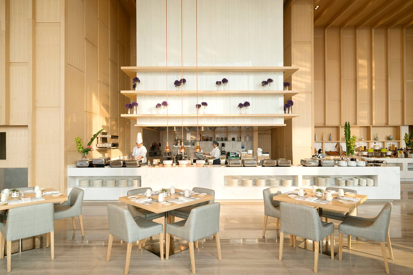 AVANI--Riverside-Bangkok-Hotel-Restaurant-38