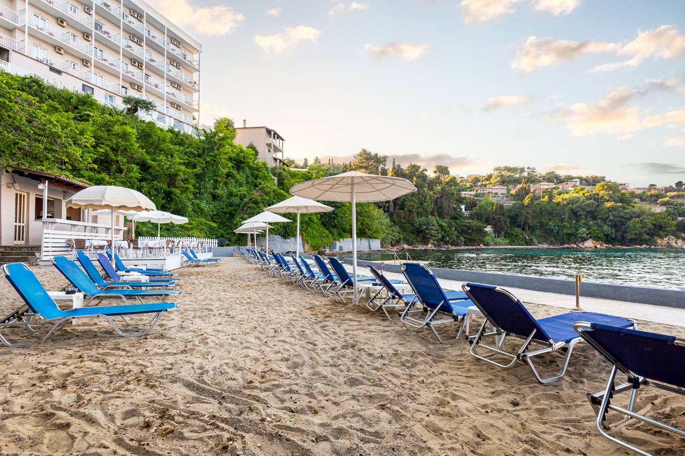 Oasis-Hotel-Beach-56