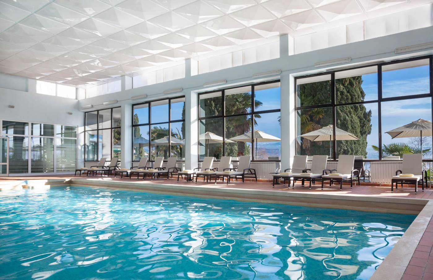 Remisens-Hotel-Kristal-Pool-36