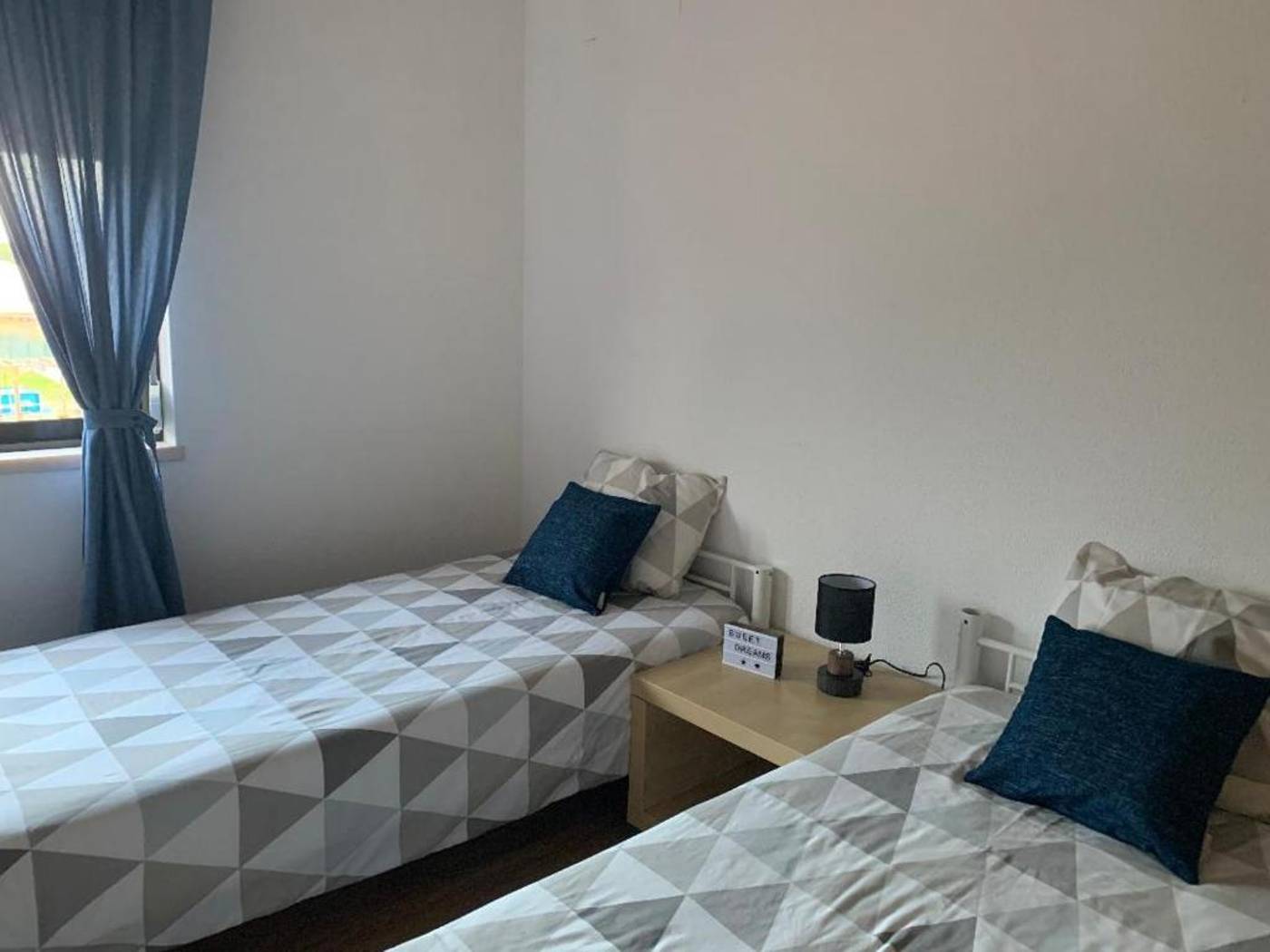 Sublime Sun and Van by Meco Stays-Portugal-Sesimbra-Room-7