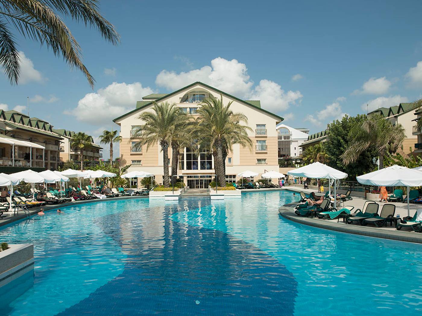 Dobedan-Exclusive-Hotel---Spa-Pool-2