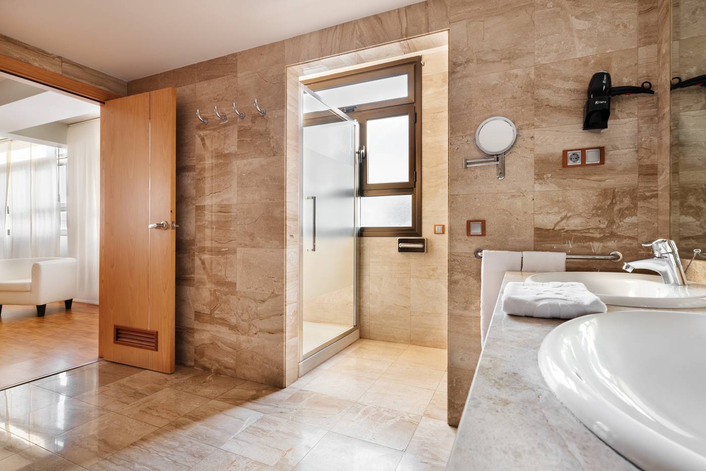 EXE-Las-Palmas-Room-31