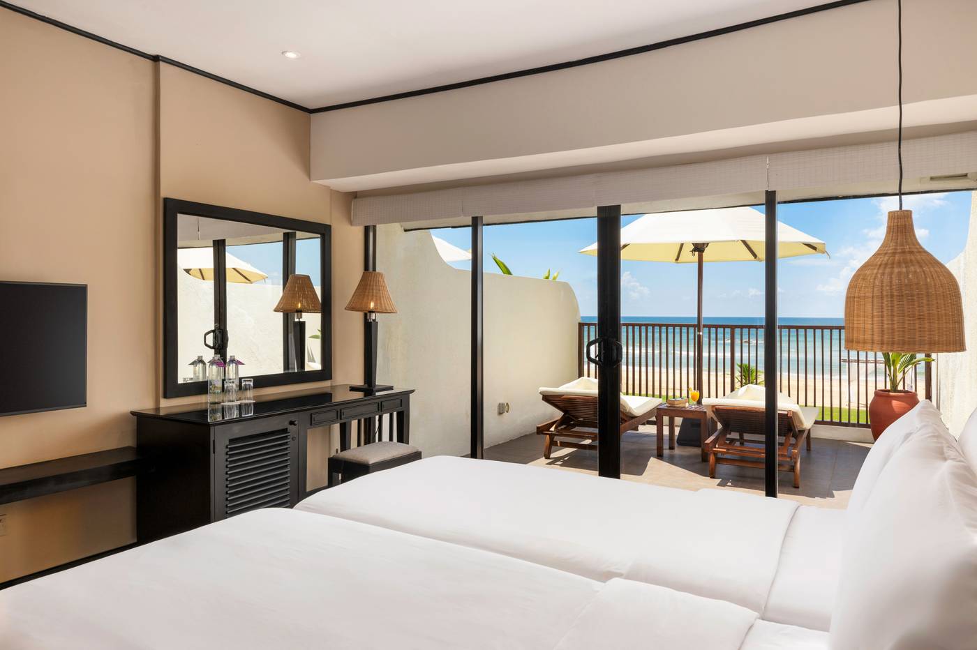 EKHO-Surf-Bentota-Room-17