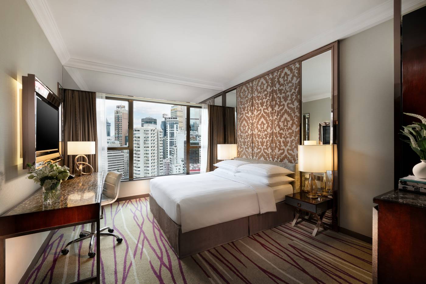 Dorsett-Wanchai--Hong-Kong-Room-11