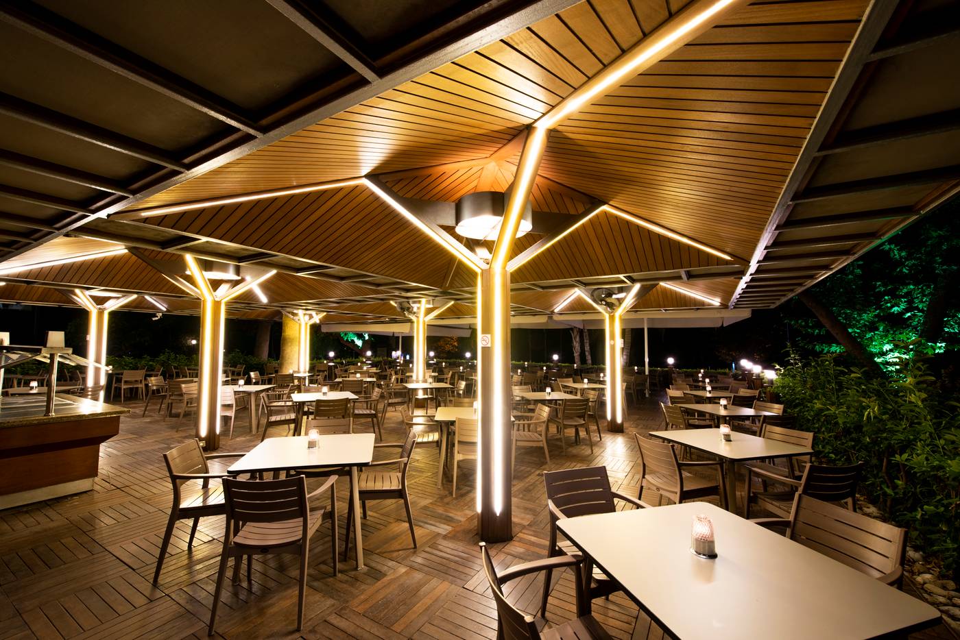 Side-Star-Elegance-Bar-13