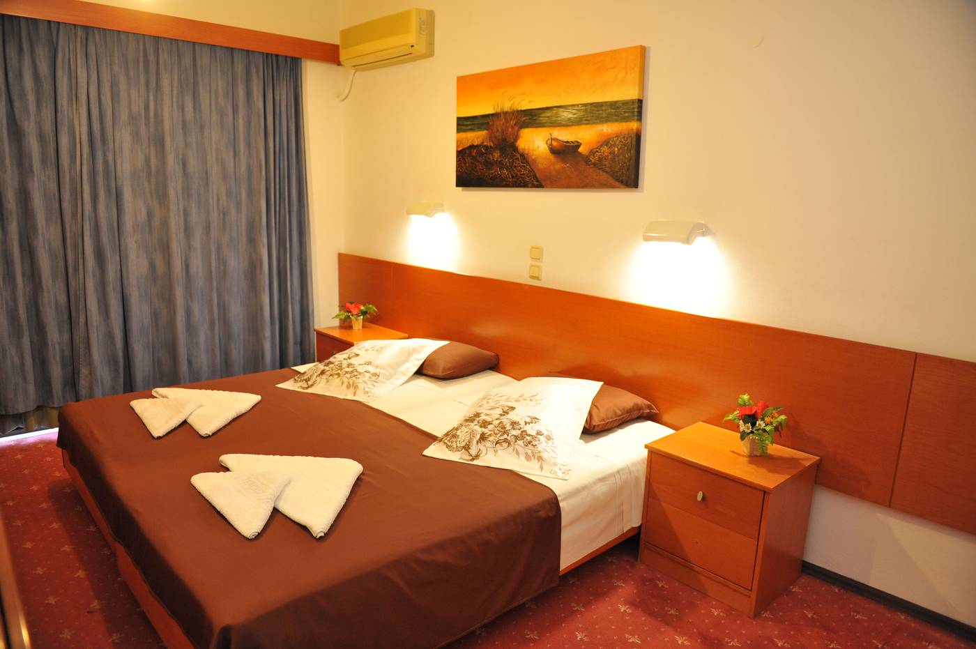 Heleni-Beach-Hotel-Room-23