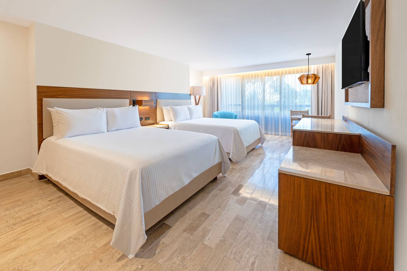 Oh--The-Urban-Oasis-Room-10