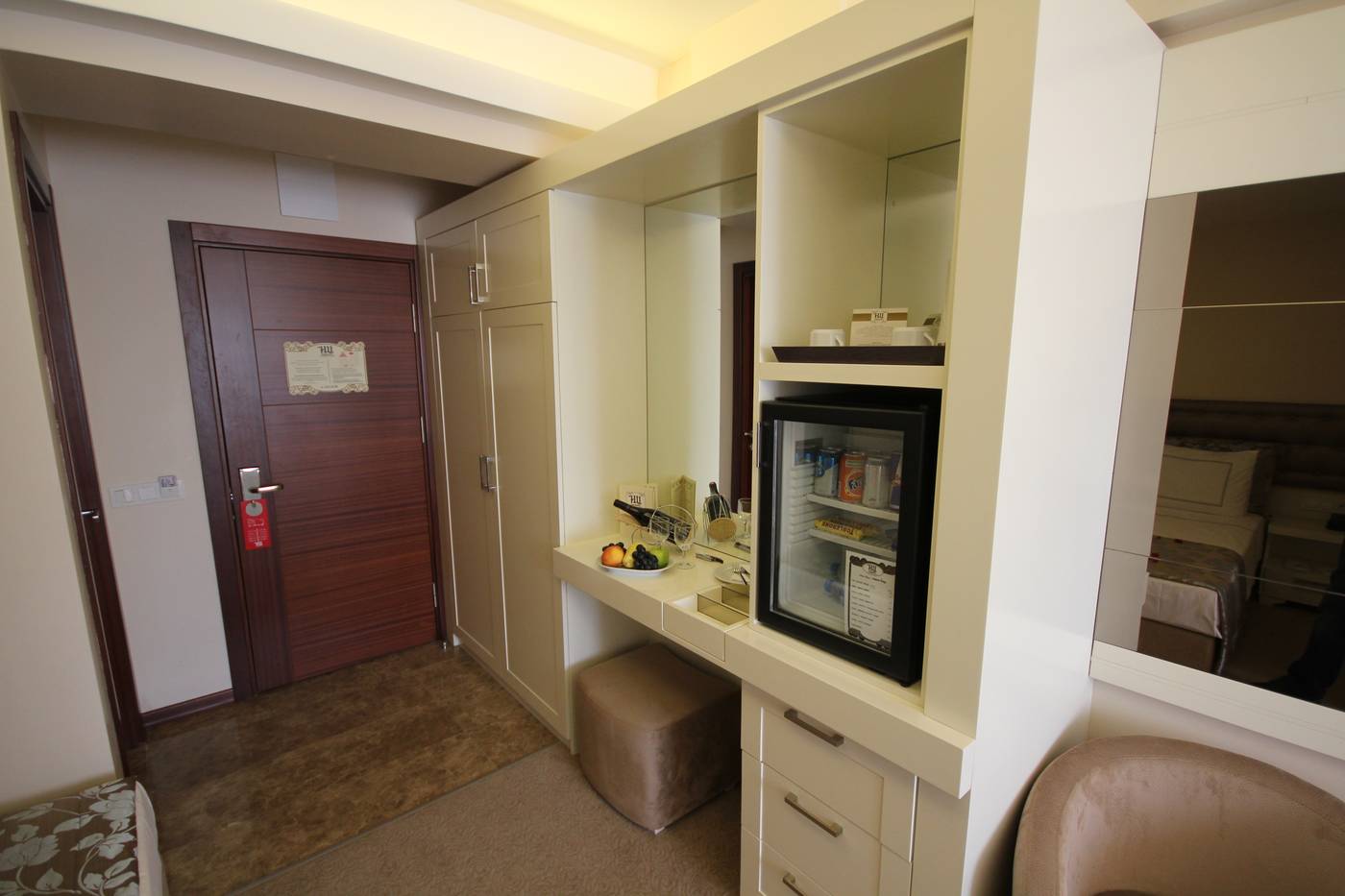 Grand-Washington-Hotel-Room-8