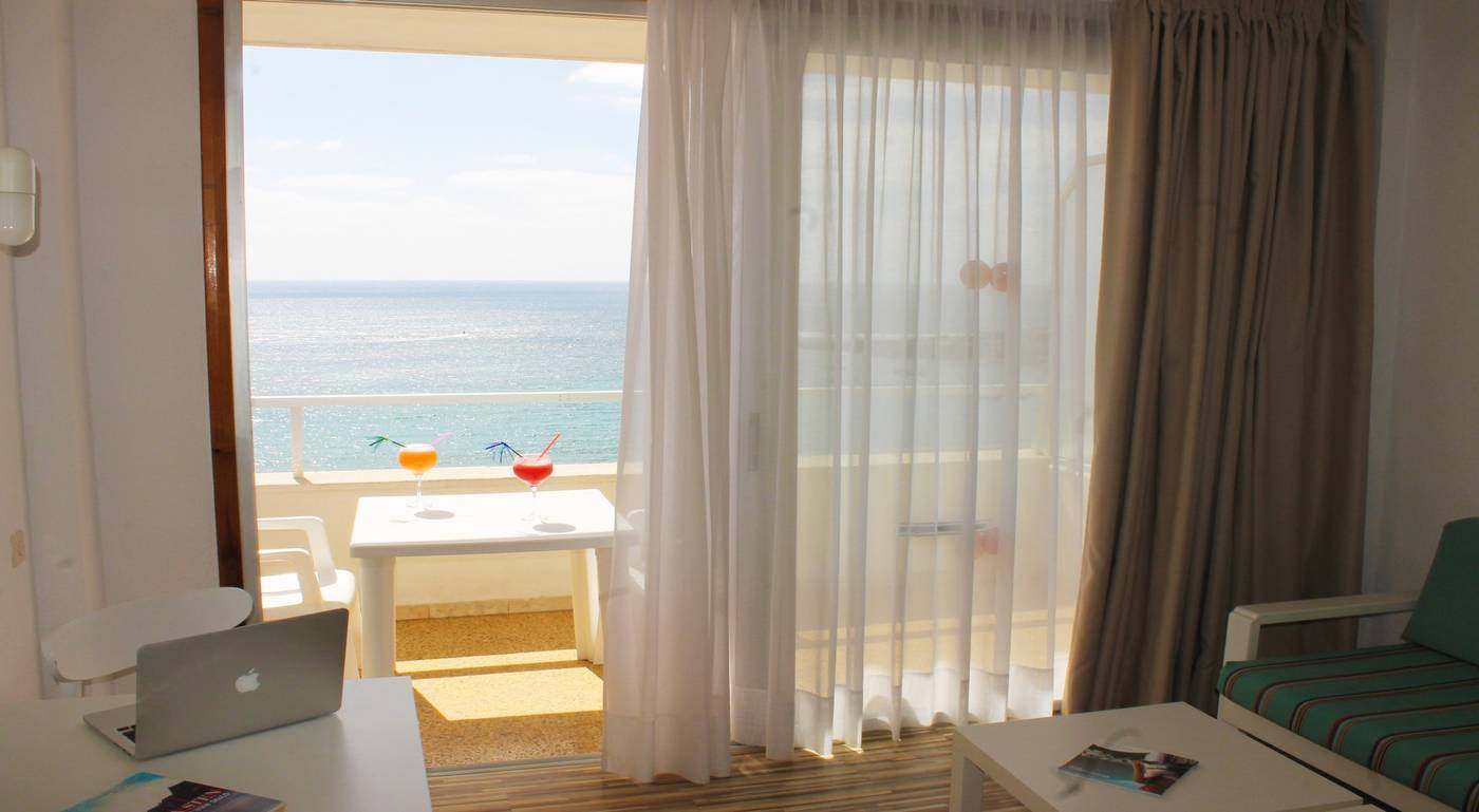 RK-Luz-Playa-Suites-Room-5