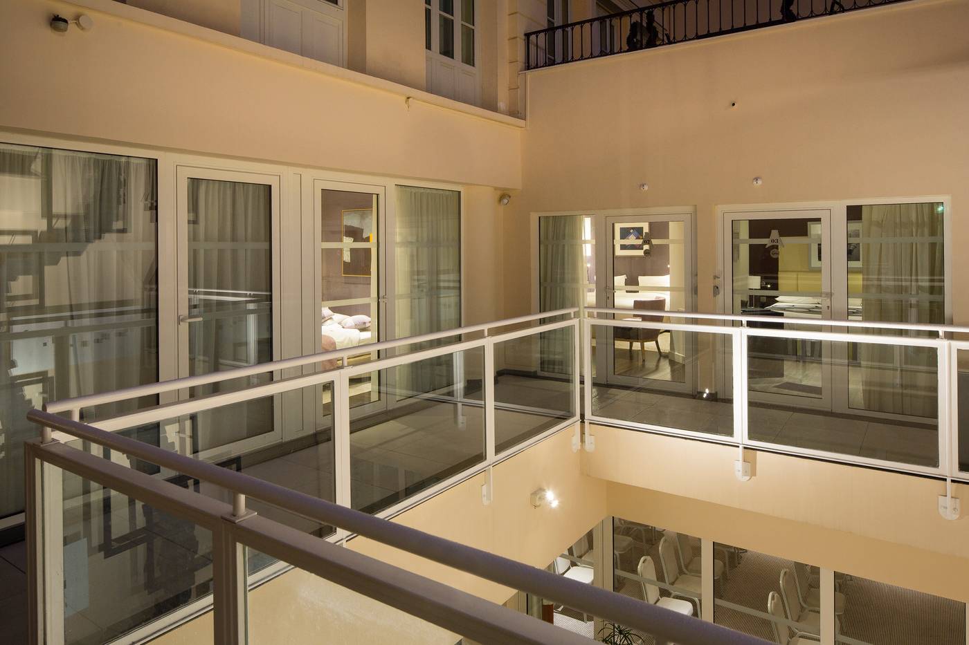 Le-M-Hotel-Paris-Terrace-10