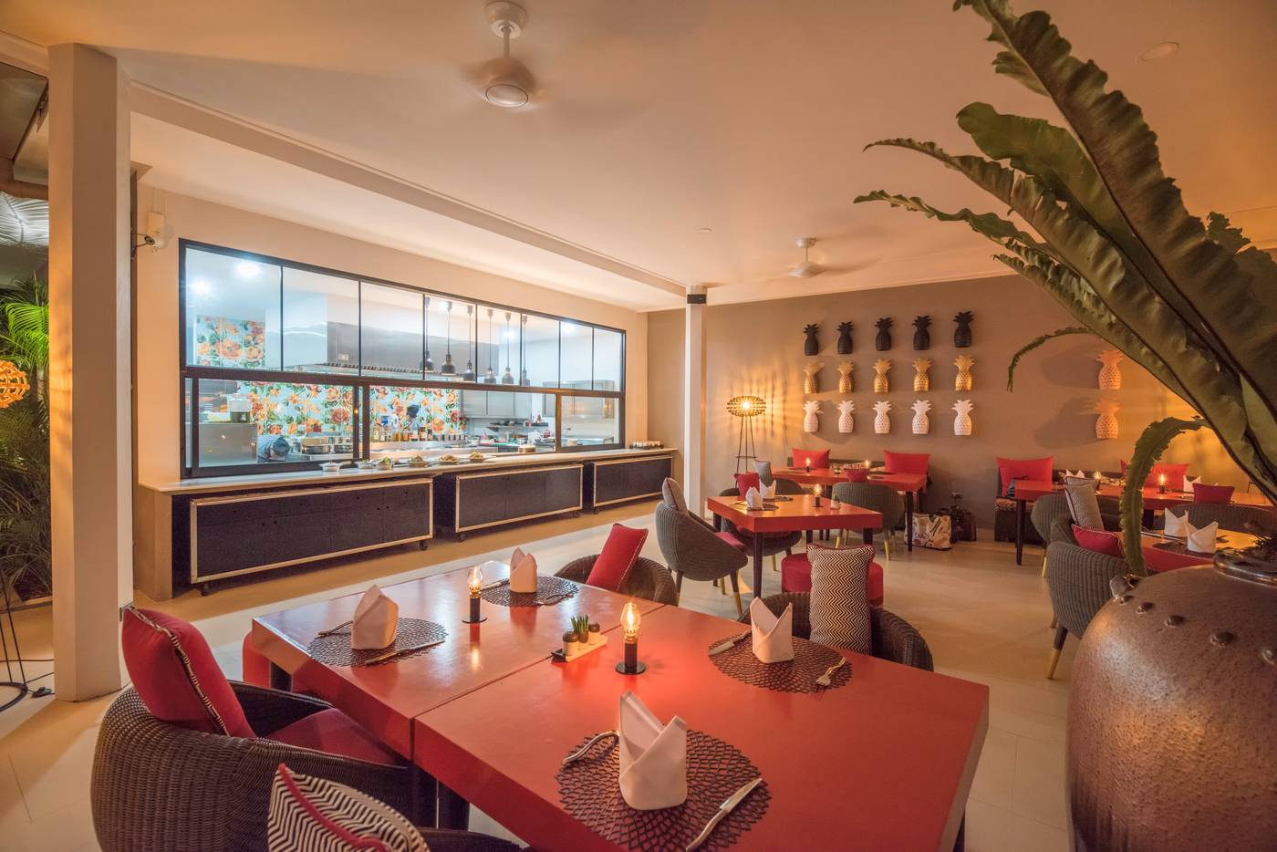 The-Sunset-Beach-Resort---Spa-Taling-Ngam-Restaurant-31