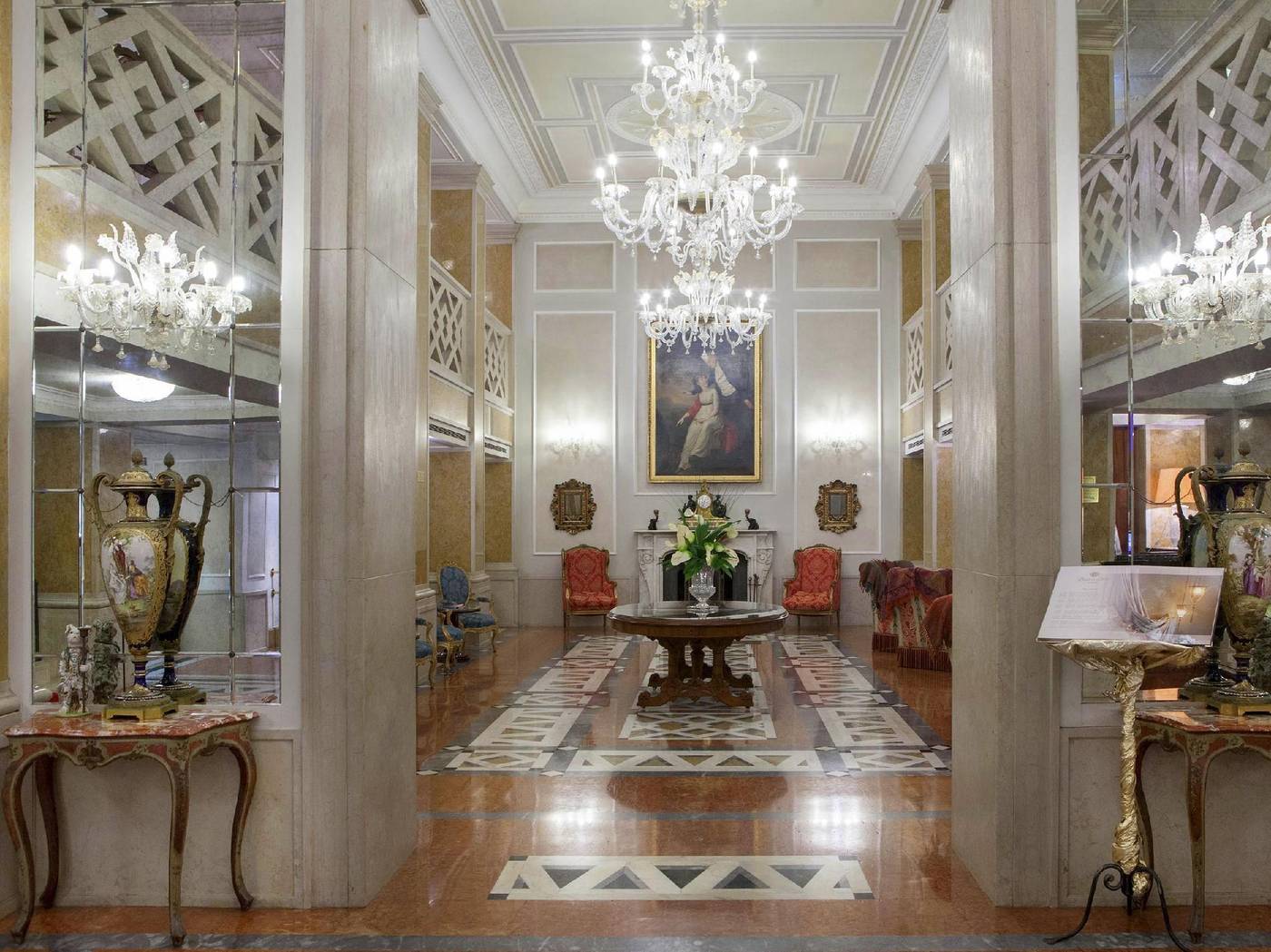 Baglioni-Hotel-Luna-General-view-17