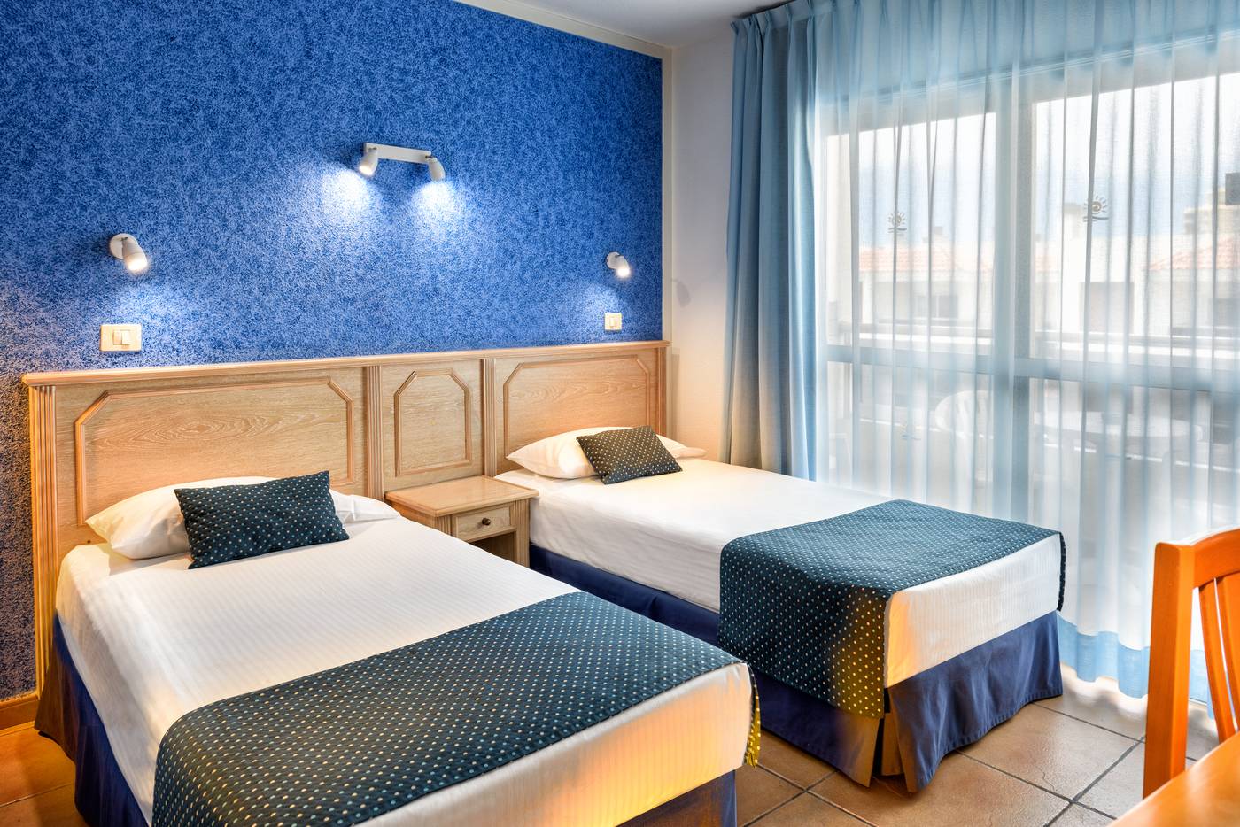 Oro-Blanco-Apartments-Room-22