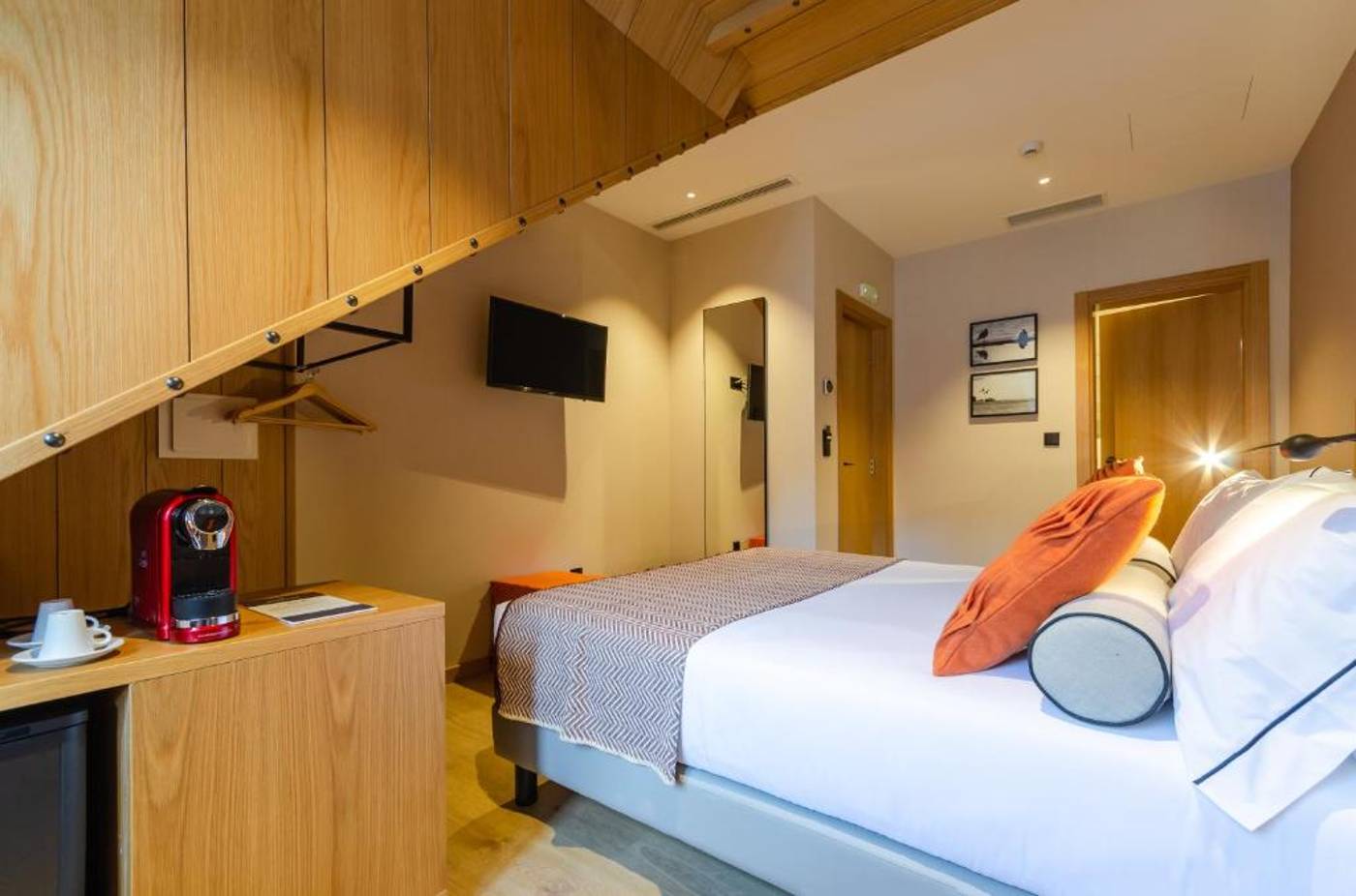 Rossio-Plaza-Hotel-Room-25