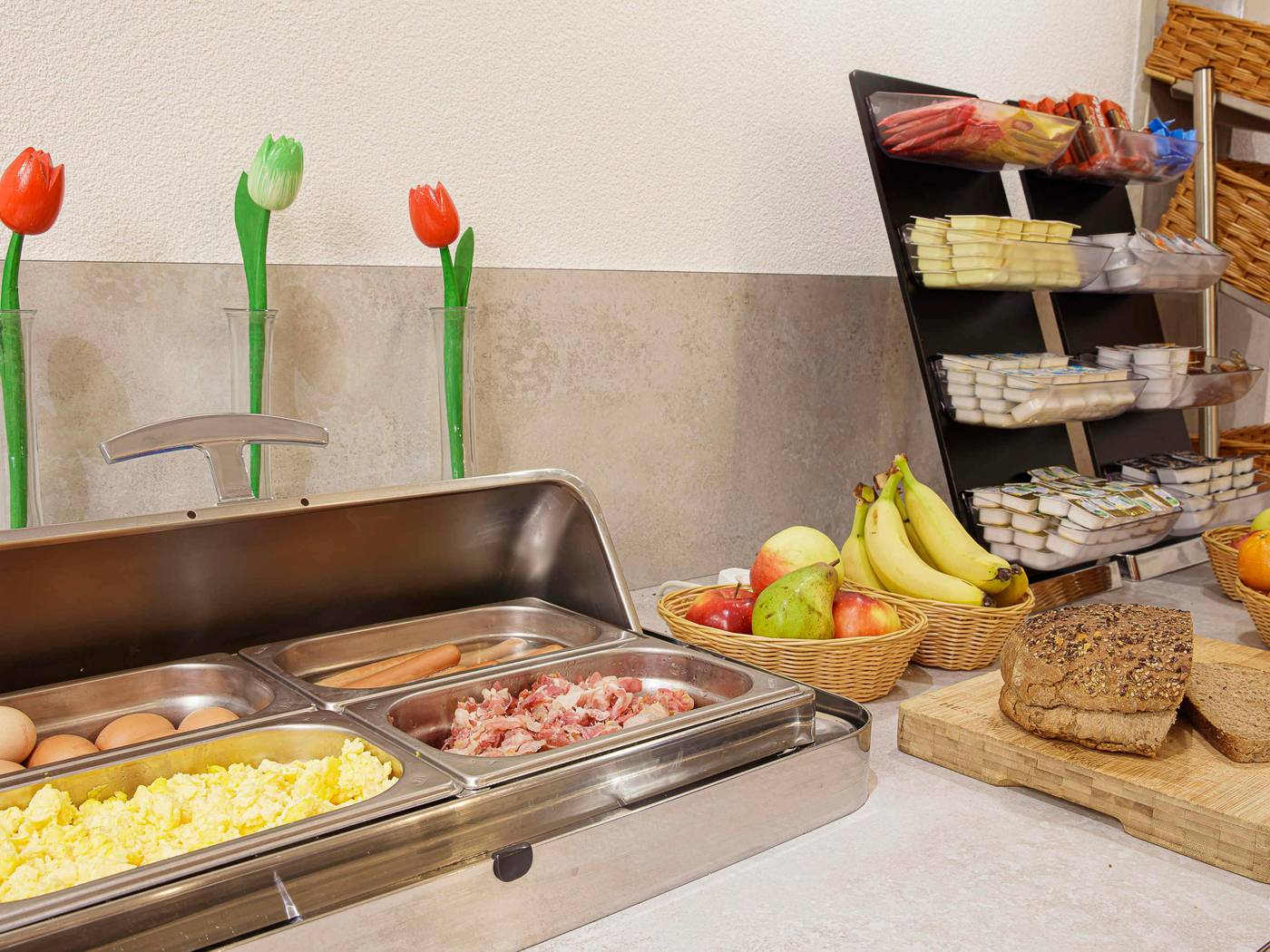 ibis-Styles-Amsterdam-Amstel-Restaurant-58