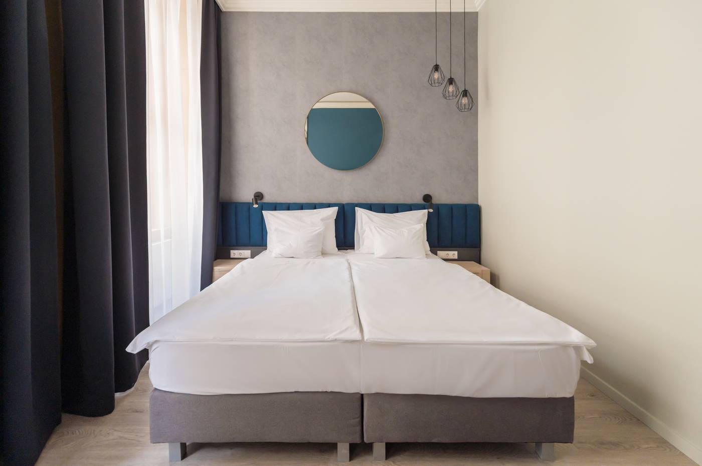 Cosmo-City-Hotel-Room-18