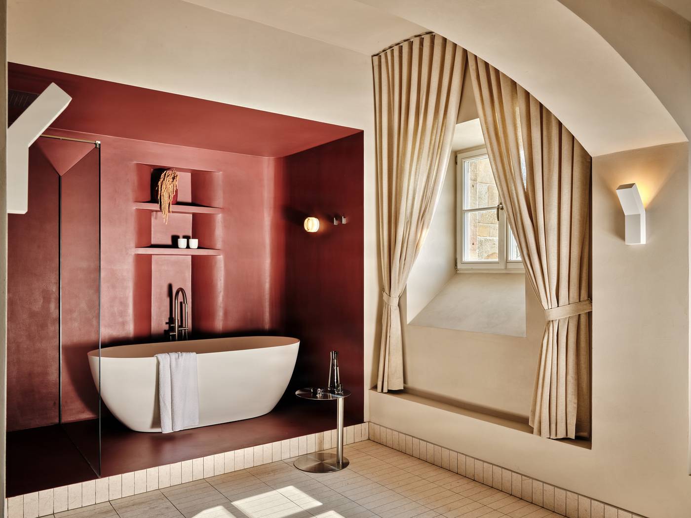 Zinar-Castle-Krakow-Pool-30