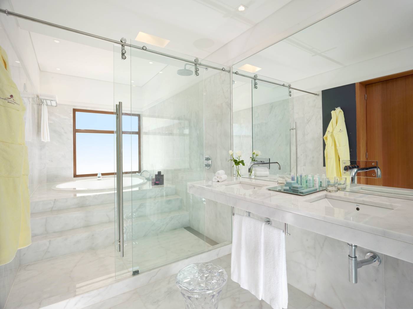 Convento-Do-Espinheiro--Historic-Hotel---Spa-Room-39