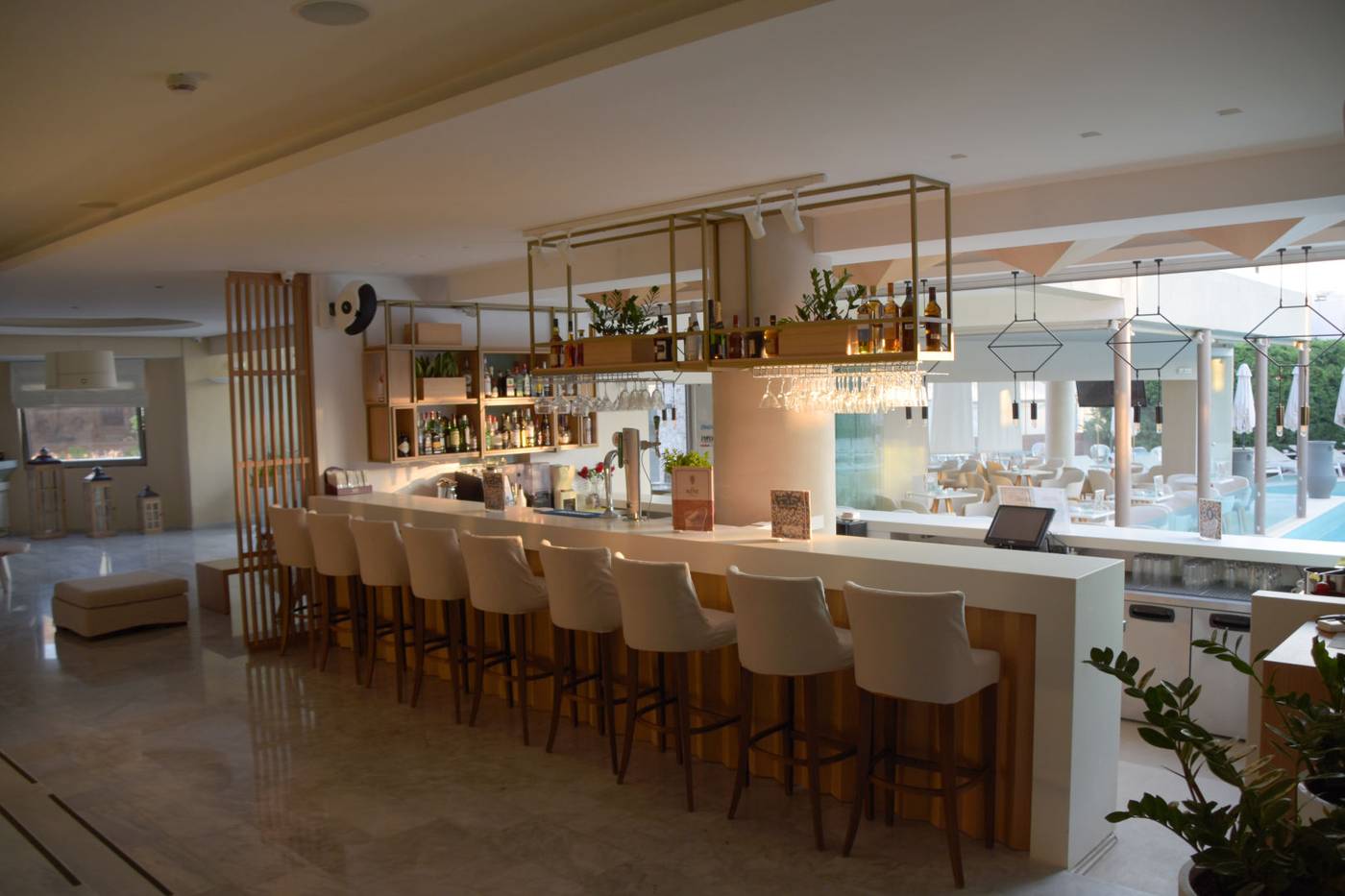 Nefeli-Hotel-Bar-35