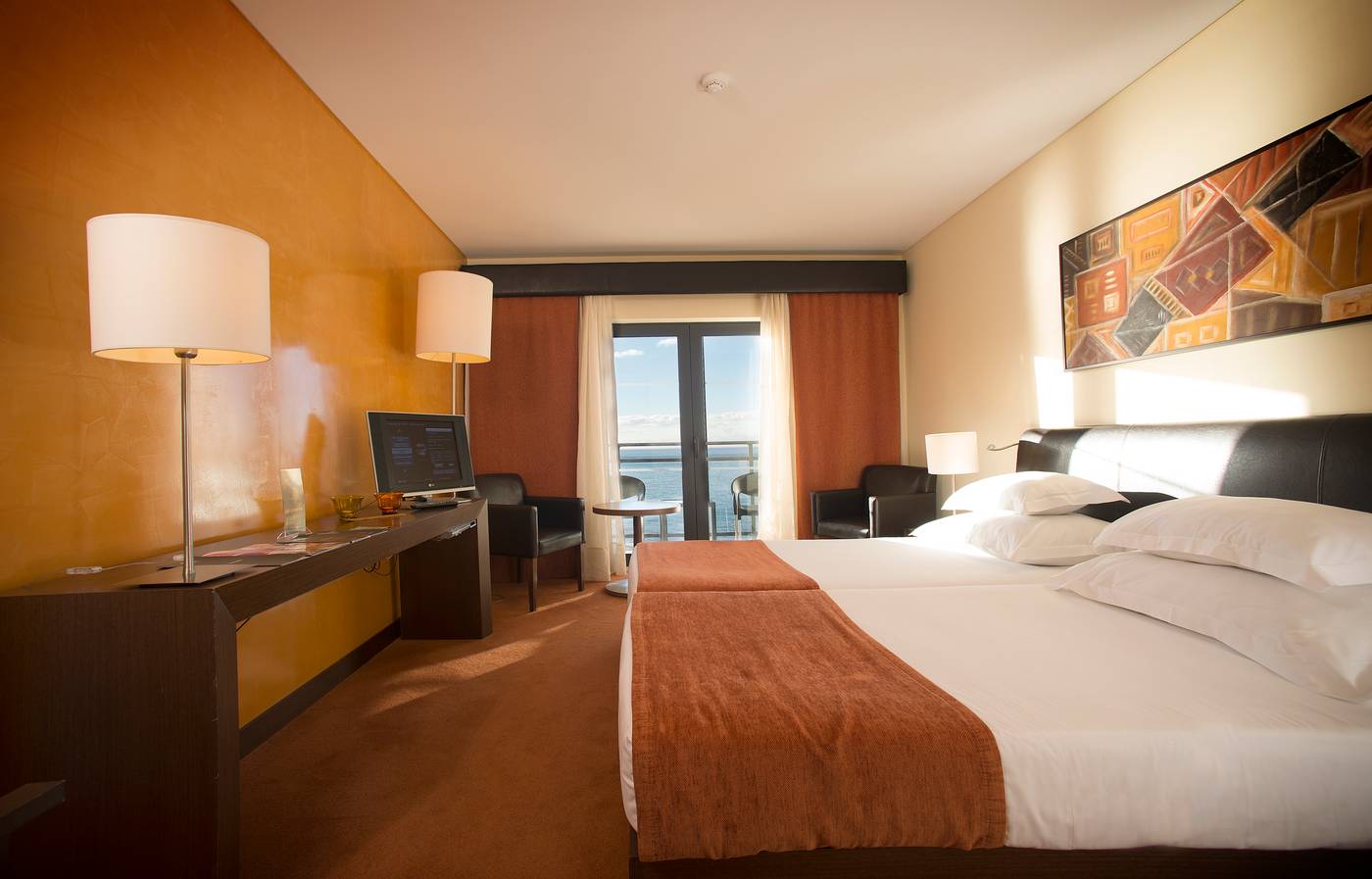 Hotel-Vila-Gale-Santa-Cruz-Room-10