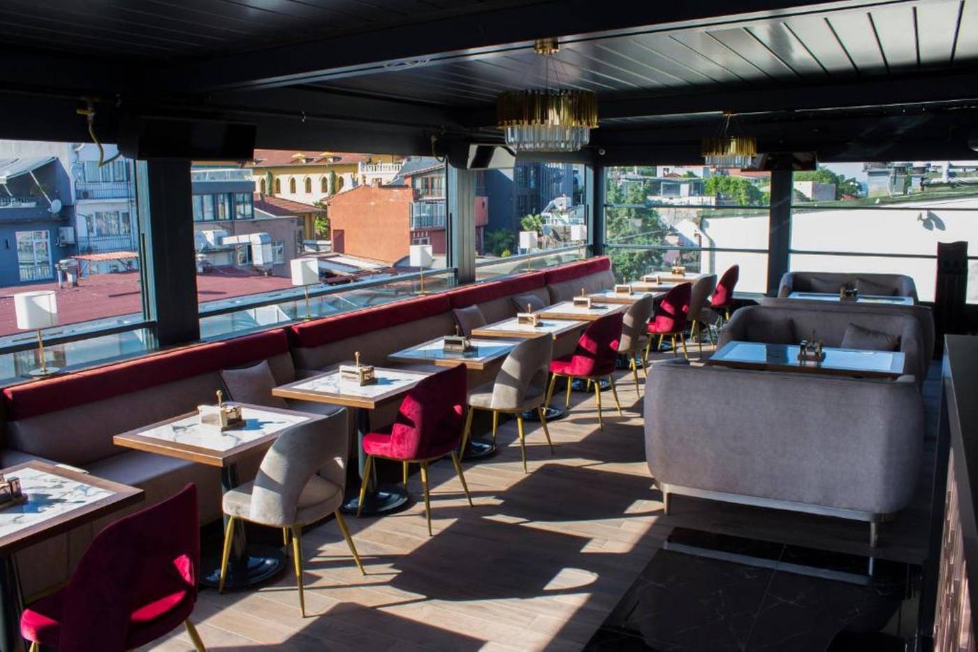 The-Byzantium-Hotel---Suites-Terrace-21